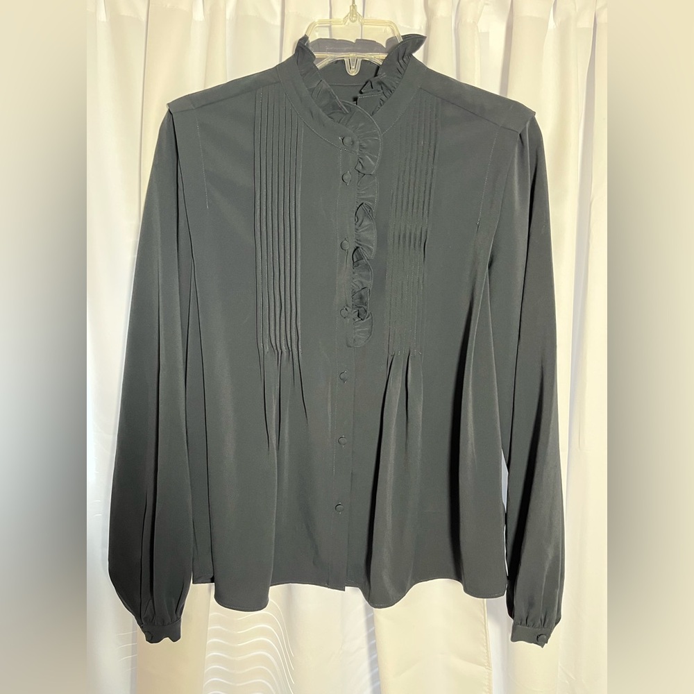 SERRA BY JOIE RUCKER Black Blouse w/Ruffle At the Neck & Pleats Sz  XS